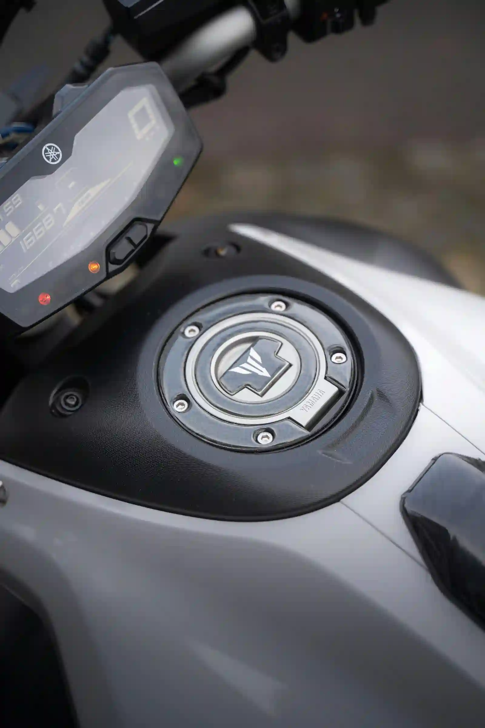 Serbatoio moto MT07
